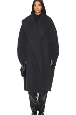 Apex Cocoon Coat