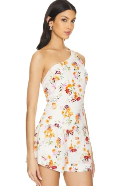 Assemblage Asymmetric Top