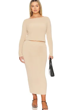 by Marianna Della Long Sleeve Top