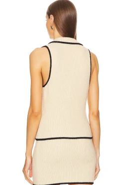 by Marianna Elektra Vest