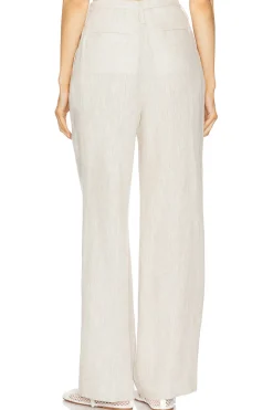 by Marianna Manon Pant