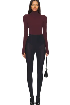 Classic Footed Legging