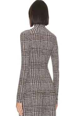 Front Zip Slim Fit Turtle Top