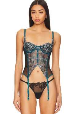 Gabrielle Embroidery Basque