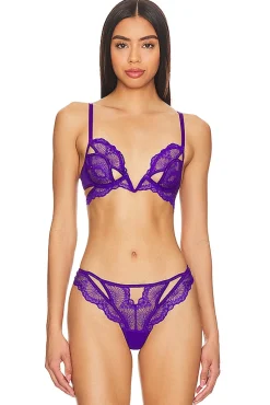 Kane Cutout V Wire Bra