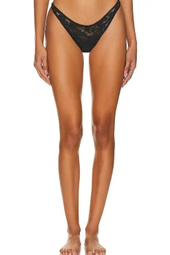 Le Stretch Lace Thong