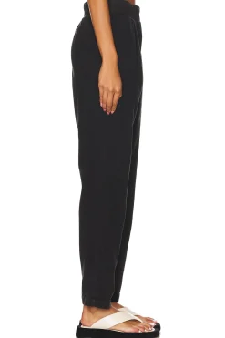 Pleat Relaxed Fit Pant