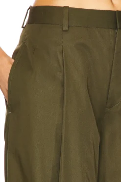 Pleated Wide Leg Pant