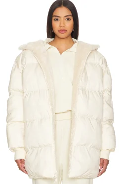 Poppy Reversible Puffer