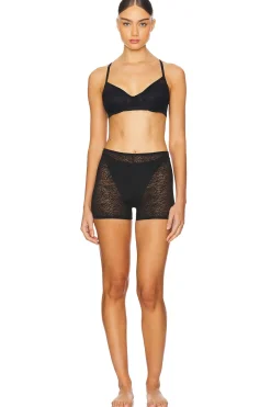 Pretty Smooth Shortlette