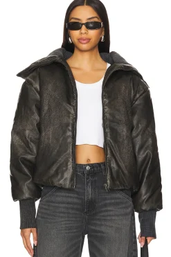 Puffer Bomber