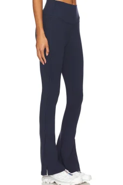 Raquel High Waist Supplex Flare 30" Legging