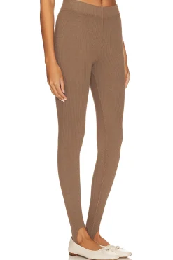 Rib Stirrup Legging