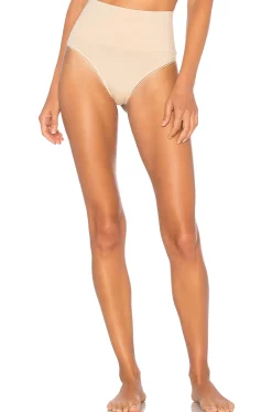 Seamlessly Shaped Ultralight Nylon Thong