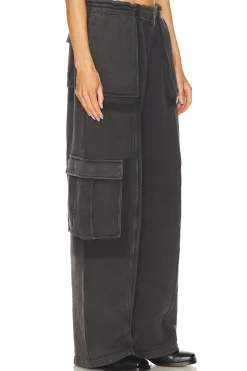 Shadow Pocket Cargo Sweatpant