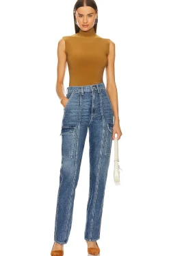 Slim Fit Sleeveless Turtle Top