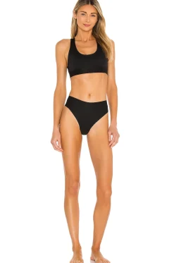 The Cameltoe Proof High Rise Thong