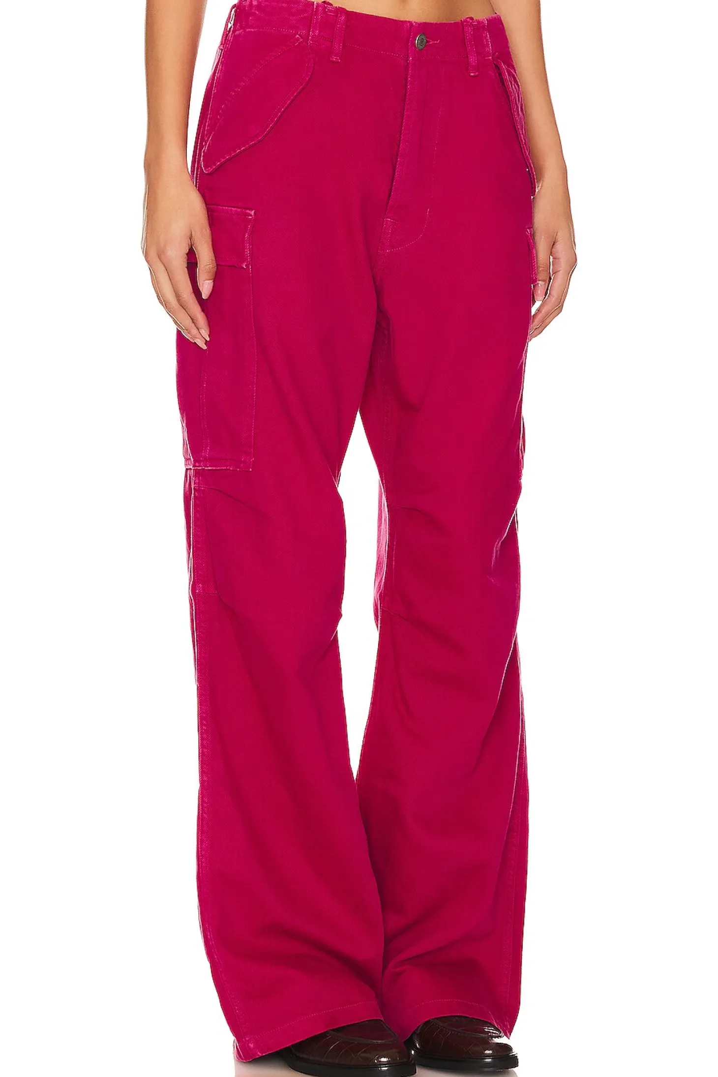 Wide Leg Cargo Pant