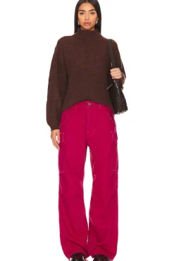 Wide Leg Cargo Pant