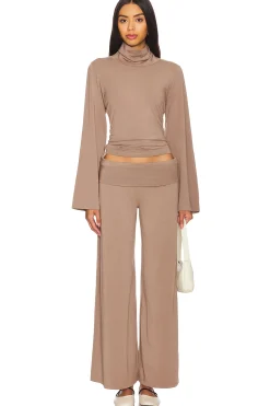 Wide Leg Pant