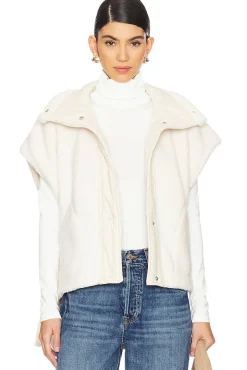 x FP Movement Scout It Out Fleece Vest In Birch Tree