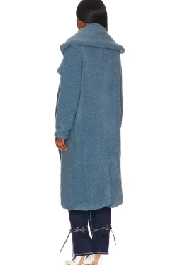 x REVOLVE Teddy Coat