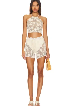 x REVOLVE Wales Short